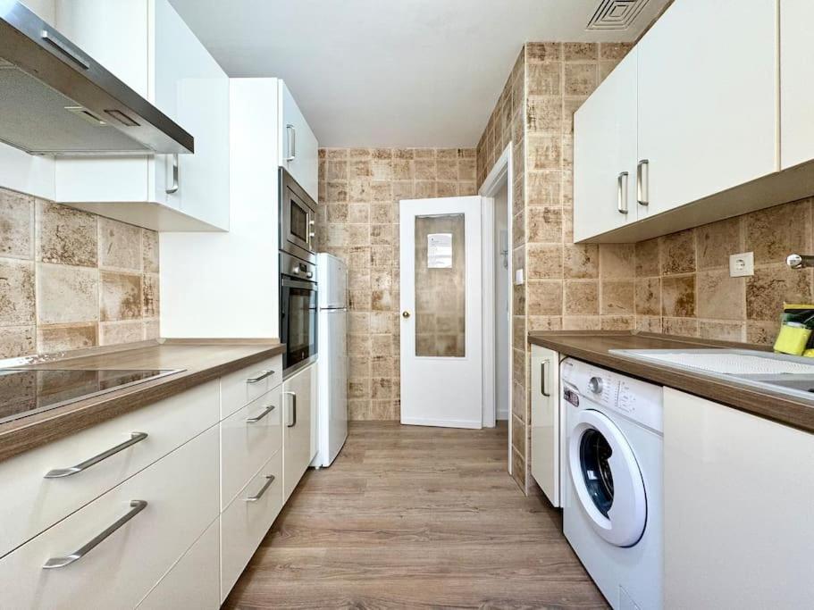 Apartamento Spacious 3bd With 2bh & Ac