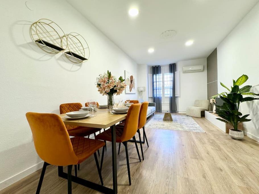 Spacious 3bd With 2bh & Ac Apartamento