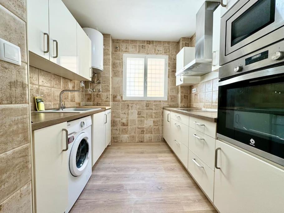 Apartamento Spacious 3bd With 2bh & Ac Málaga