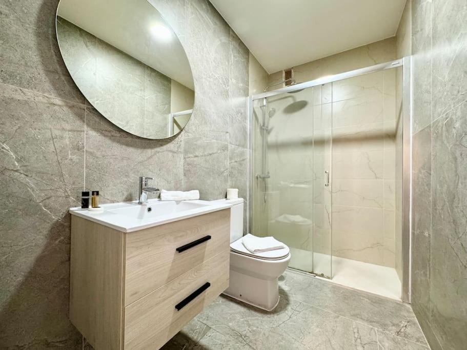 Spacious 3bd With 2bh & Ac Apartamento